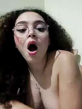 Snapshot of Lily_anal_squirt_ chatting on January 16, 3:56 am Lily anal squirt online show from January 16, 3:56 am