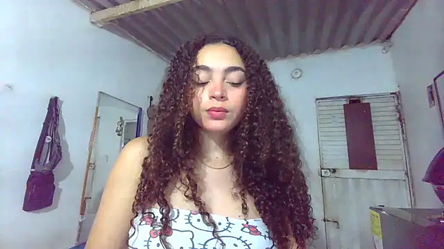 Snapshot of Lily_anal_squirt_ chatting on February 1, 11:58 pm Lily anal squirt online show from February 1, 11:58 pm