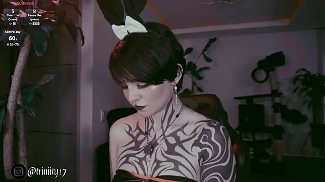 Trinity   s online show from December 20, 9:55 pm