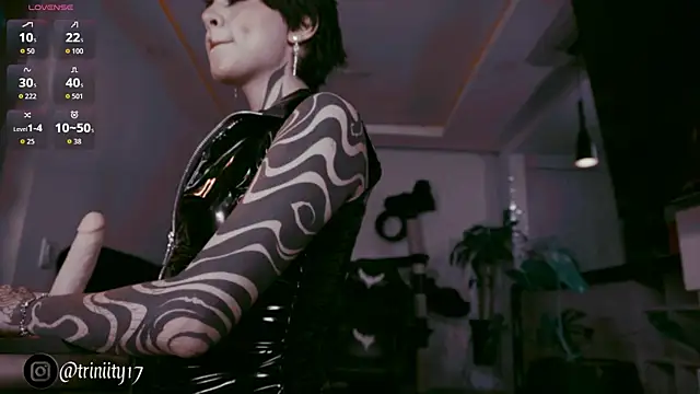 Trinity   s online show from December 21, 9:55 pm