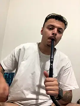 alexxng online show from December 7, 9:00 pm