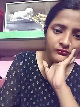 BabySlimmy10 online show from April 28, 11:43 pm