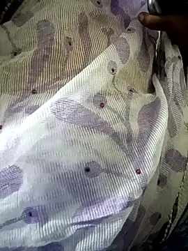 Cute-chinny online show from January 28, 5:14 pm