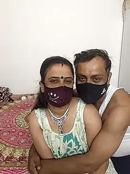 Snapshot of Cute-manisha chatting on March 27, 1:33 pm Cute-manisha online show from March 27, 1:33 pm