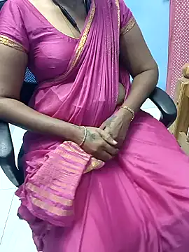 Snapshot of selvi_selvi chatting on December 18, 7:19 pm selvi selvi online show from December 18, 7:19 pm