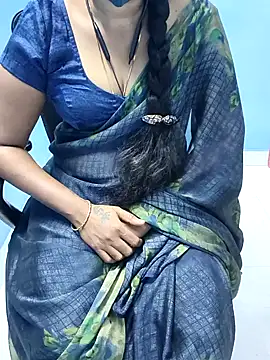 Snapshot of selvi_selvi chatting on December 22, 8:03 pm selvi selvi online show from December 22, 8:03 pm