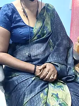 Snapshot of selvi_selvi chatting on January 11, 9:26 am selvi selvi online show from January 11, 9:26 am
