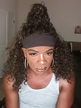 Snapshot of kobrashekyng chatting on February 18, 1:56 am kobrashekyng online show from February 18, 1:56 am