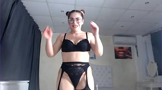 VelvetMarsha online show from December 22, 6:17 am