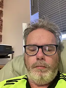 patentheelman74 online show from January 26, 5:02 pm