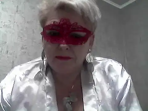 Snapshot of Lisa_Suzie chatting on December 19, 6:45 pm Lisa Suzie online show from December 19, 6:45 pm
