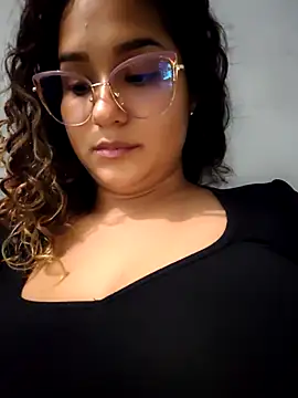 BrendaGirs online show from May 7, 2:28 am