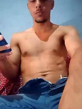 Snapshot of Paunoseucuzao chatting on December 4, 1:42 pm Paunoseucuzao online show from December 4, 1:42 pm