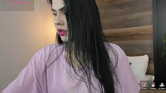 stephanya  online show from March 27, 7:35 pm