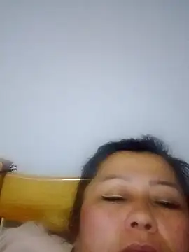 Darly Gomez online show from February 2, 8:30 pm