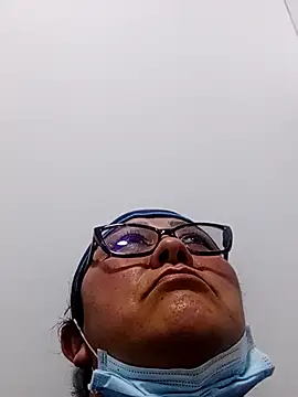 Darly Gomez online show from March 7, 6:11 pm