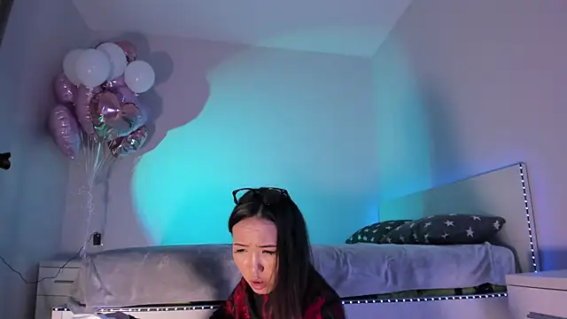 Mishel Blessing online show from February 20, 2:29 am