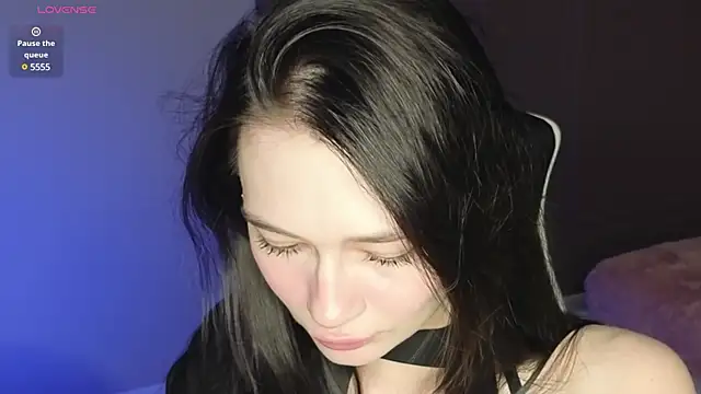 Misty Rose online show from January 12, 1:27 pm
