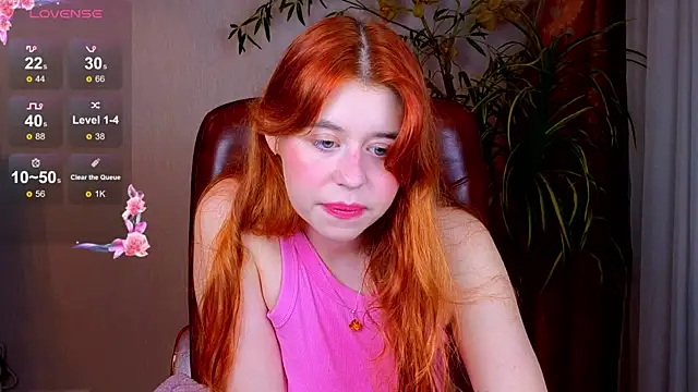 Snapshot of Penny_Staaar chatting on September 16, 4:02 am Penny Staaar online show from September 16, 4:02 am