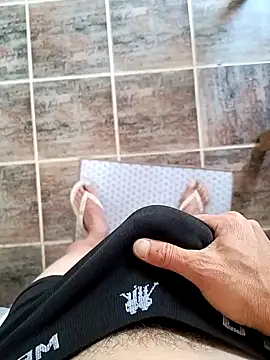 Snapshot of paubabando_ chatting on December 31, 4:46 pm paubabando online show from December 31, 4:46 pm