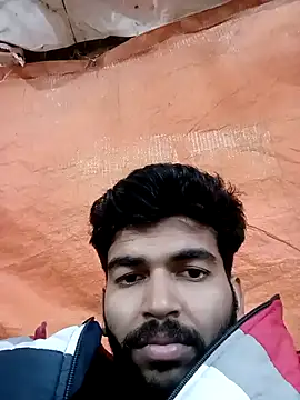 Snapshot of Roni1028 chatting on January 7, 2:51 pm Roni1028 online show from January 7, 2:51 pm