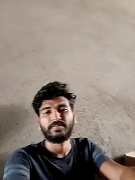 Snapshot of Roni1028 chatting on October 17, 6:05 am Roni1028 online show from October 17, 6:05 am