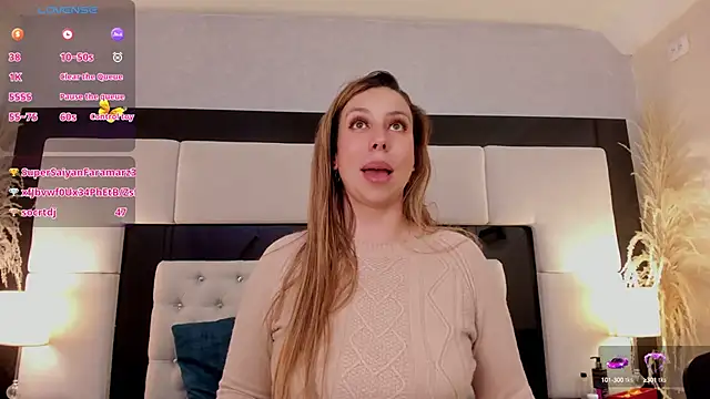 CarlaRossi  online show from February 4, 10:45 pm