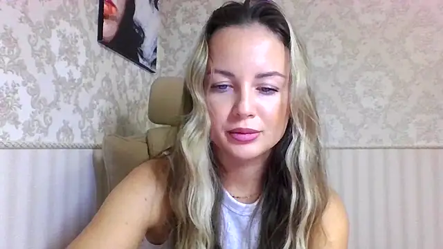 jennifer838 online show from October 31, 6:20 pm