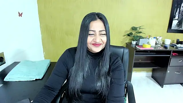Adele Sweett online show from February 4, 10:32 am