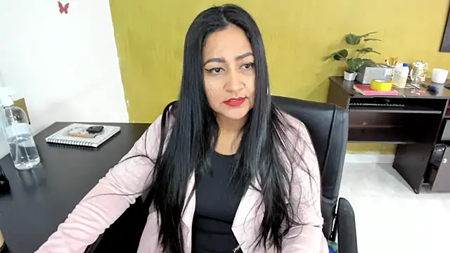 Adele Sweett online show from February 5, 1:22 pm
