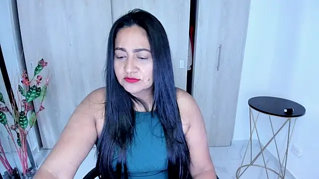 Adele Sweett online show from May 15, 11:06 am