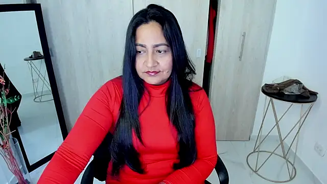 Adele Sweett online show from May 21, 10:55 am