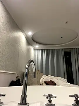 ChuChu1991 online show from November 30, 11:58 am