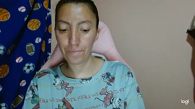 kaybabyhot online show from May 18, 9:20 pm