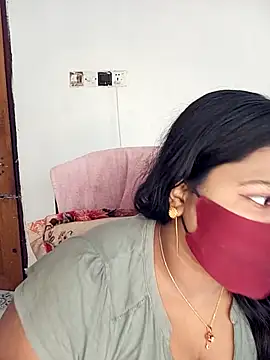 Snapshot of Hot-Angel_ chatting on November 22, 8:24 am Hot-Angel online show from November 22, 8:24 am