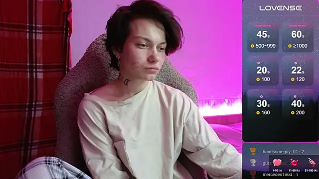 esajukyy online show from October 2, 11:39 am