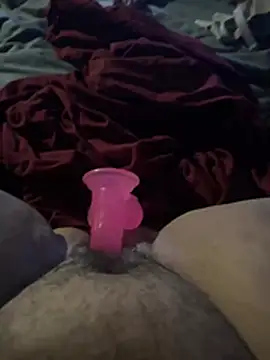 mamahornygirl online show from December 22, 4:06 am