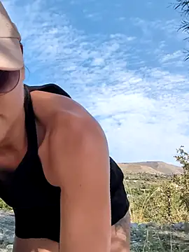 Samira-Summer online show from October 10, 9:08 am