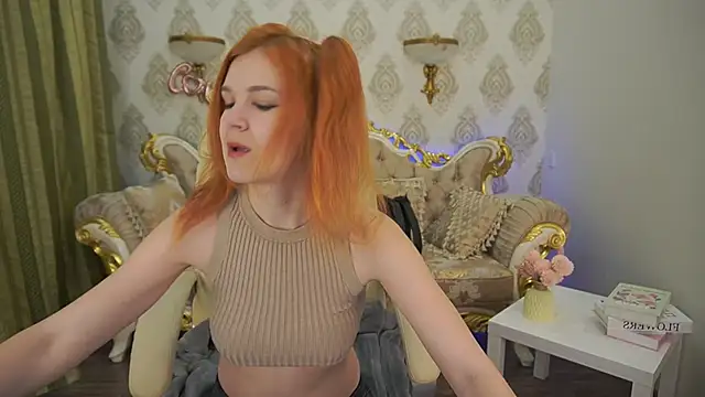 GingerLizzi online show from February 20, 1:51 pm