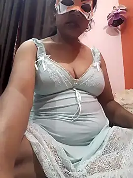 Snapshot of rani076144 chatting on February 22, 8:09 pm rani076144 online show from February 22, 8:09 pm