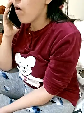 Snapshot of ShadiaStar chatting on February 24, 1:53 pm ShadiaStar online show from February 24, 1:53 pm