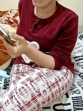Snapshot of ShadiaStar chatting on March 3, 7:39 pm ShadiaStar online show from March 3, 7:39 pm