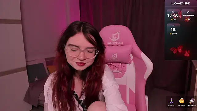 Snapshot of Sonya_Glen chatting on December 25, 9:43 pm Sonya Glen online show from December 25, 9:43 pm