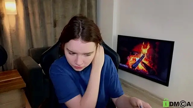 Snapshot of Sonya_Glen chatting on January 25, 9:46 pm Sonya Glen online show from January 25, 9:46 pm