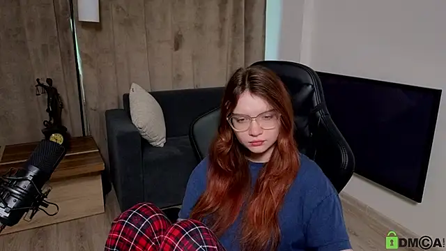 Snapshot of Sonya_Glen chatting on February 23, 2:25 pm Sonya Glen online show from February 23, 2:25 pm
