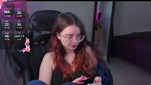 Snapshot of Sonya_Glen chatting on February 26, 8:04 am Sonya Glen online show from February 26, 8:04 am