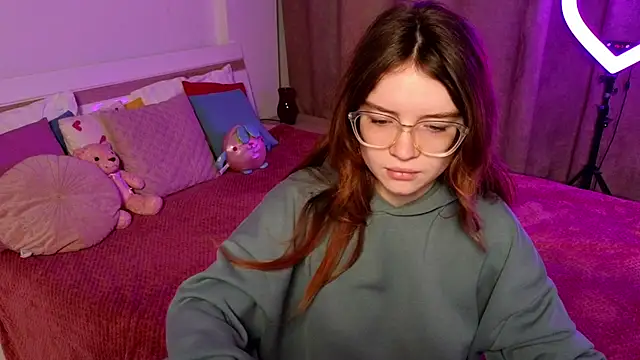 Snapshot of Sonya_Glen chatting on March 20, 1:46 am Sonya Glen online show from March 20, 1:46 am