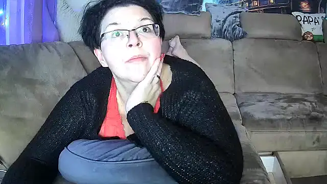 Snapshot of MissSharp chatting on December 27, 9:54 pm MissSharp online show from December 27, 9:54 pm