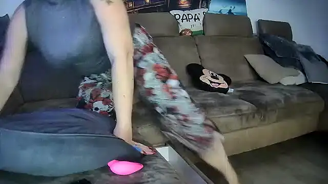 Snapshot of MissSharp chatting on December 28, 8:04 pm MissSharp online show from December 28, 8:04 pm