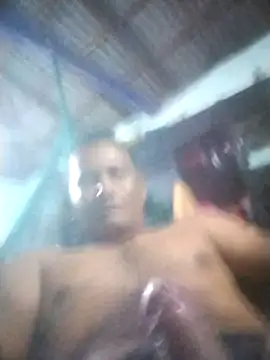 Snapshot of Feli230990 chatting on January 13, 3:45 am Feli230990 online show from January 13, 3:45 am